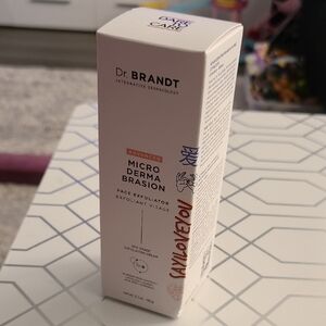 Dr. Brandt Advanced Microdermabrasion Exfoliator Retails 79